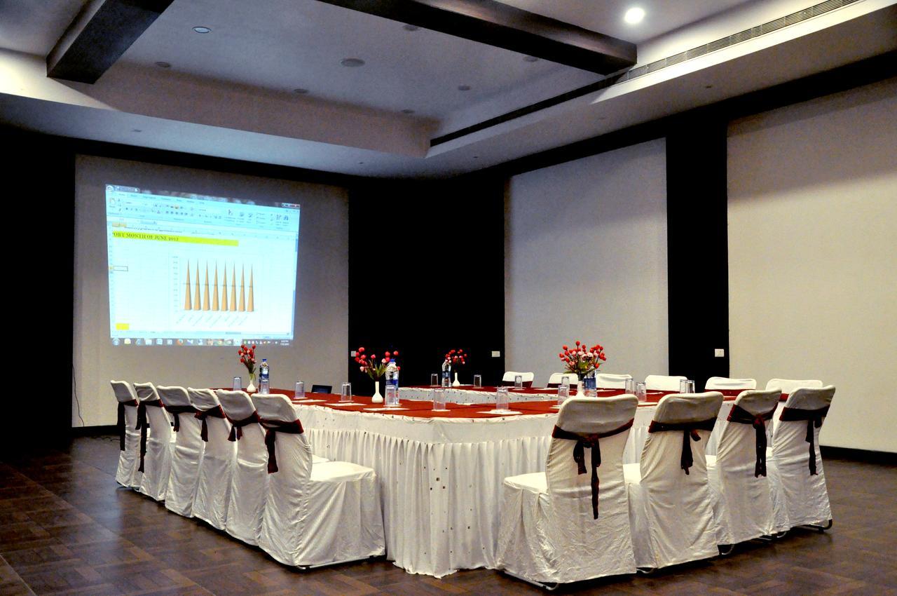 Hotel Suncity Palace Jharsuguda Eksteriør billede