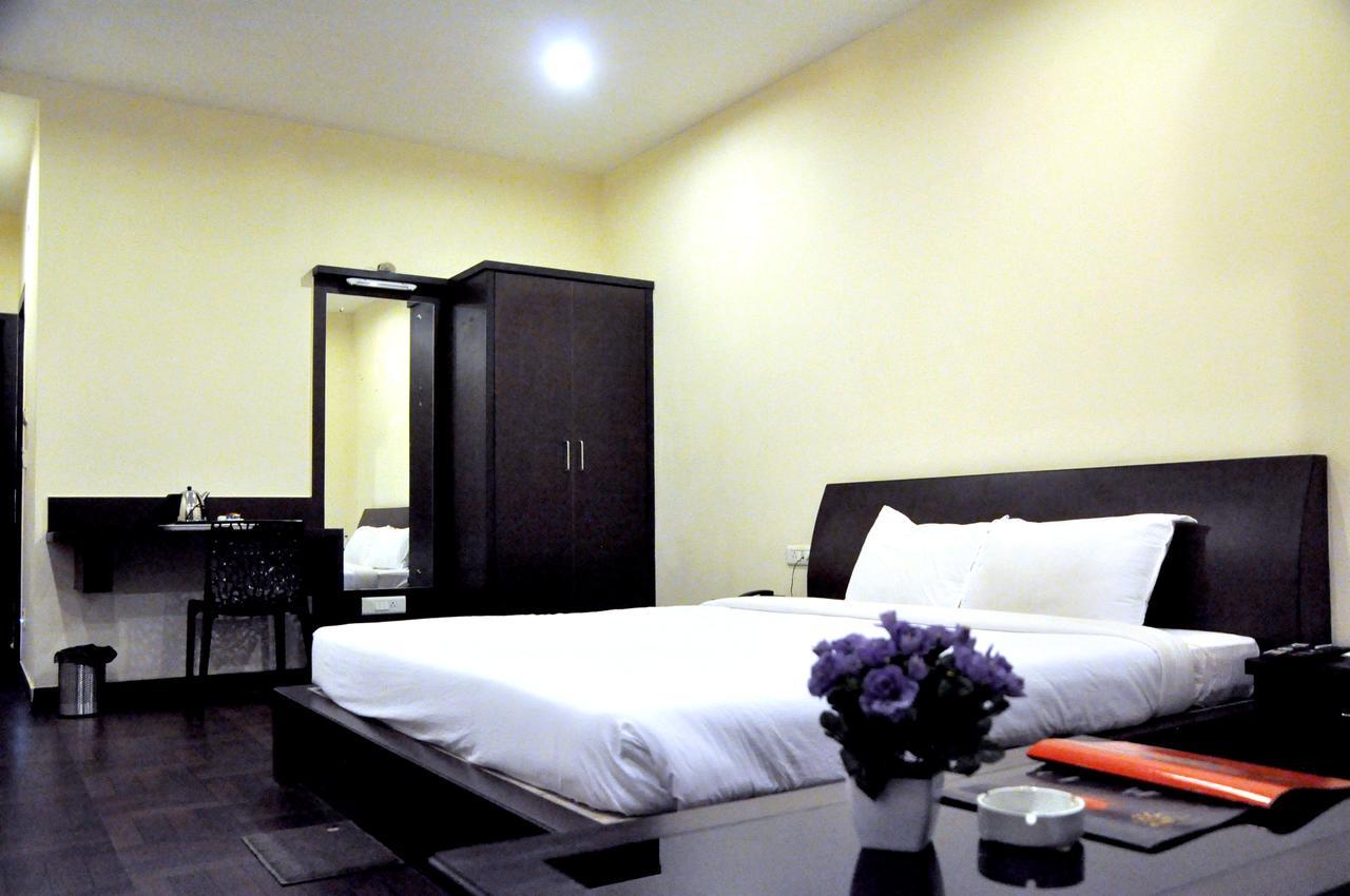 Hotel Suncity Palace Jharsuguda Eksteriør billede