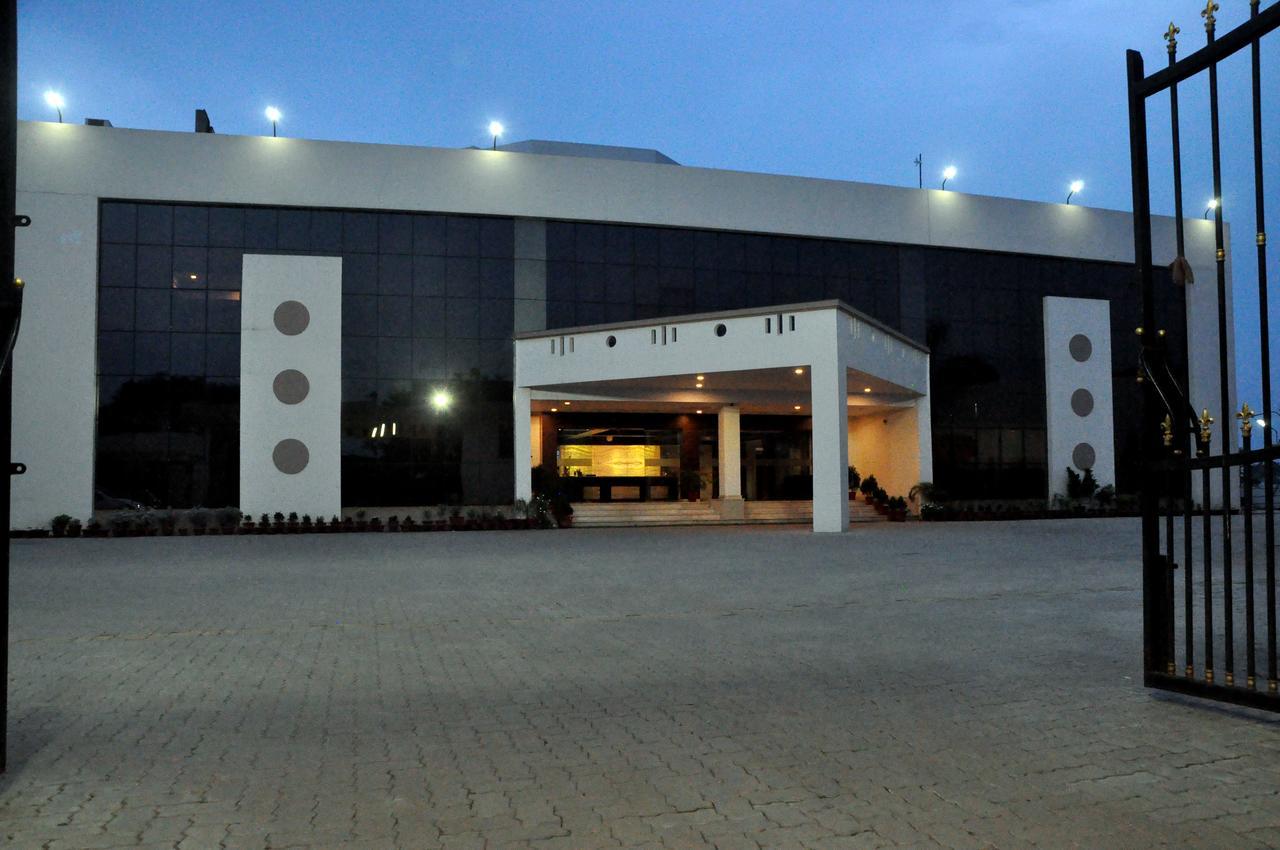 Hotel Suncity Palace Jharsuguda Eksteriør billede